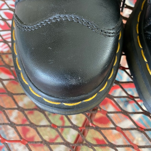 Old School Docs - Picture 4 of 11